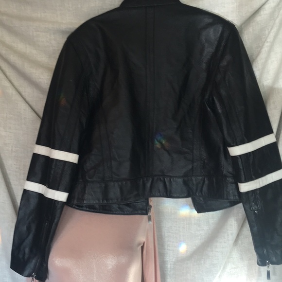 Vintage, classic, Leather U.S.A., fitted jacket, black with white racing bands. - Picture 8 of 8